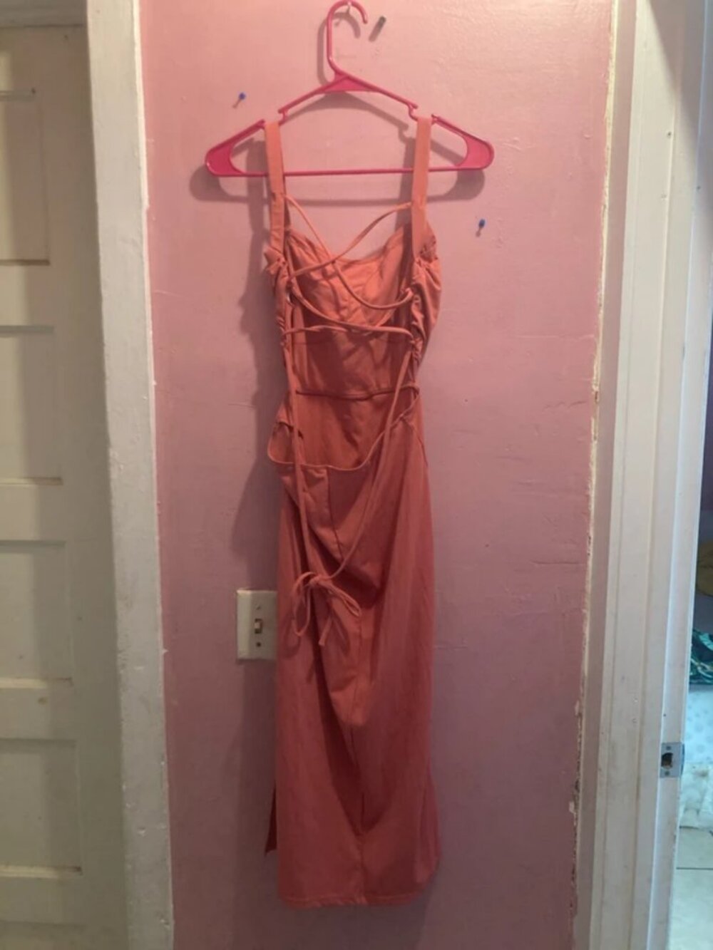Women’s Pink backless dress